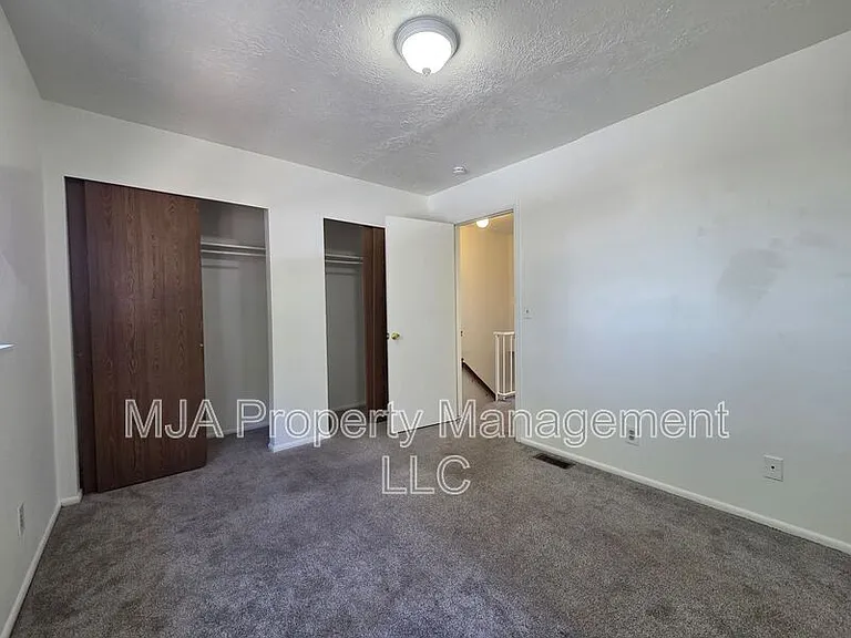 1149 W 1600 N — Photo 9