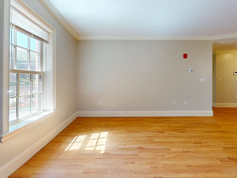 286 Main St #208 — Photo 11