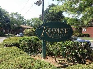 88 Fox Rd APT 4A, Edison, NJ 08817