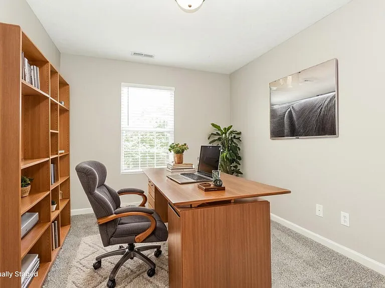 3342 Hamberton Cir — Photo 15