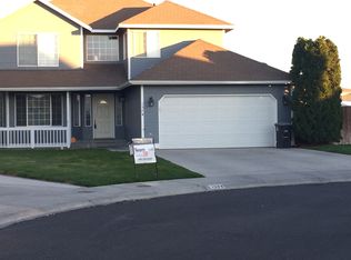 1374 E Oasis Cir, Moses Lake, WA 98837
