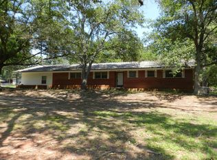 208 Wightman Ln, Rusk, TX 75785