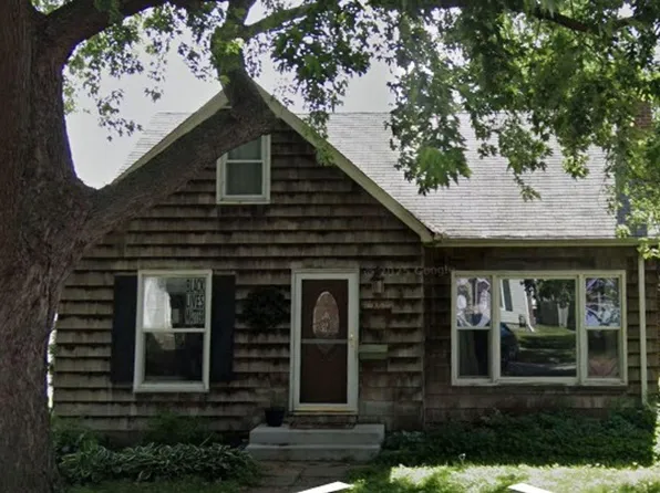 3015 Arthur St NE, Minneapolis, MN 55418