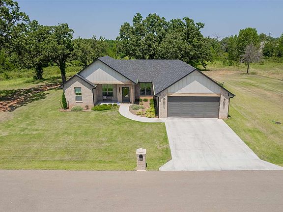 2nd image of 4422 E Bruce Way