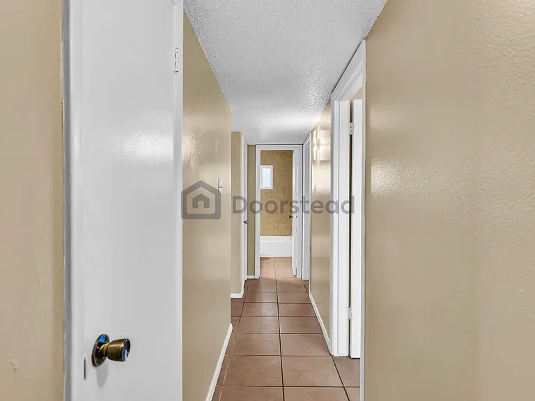 9400 Montrose Ct #31 — Photo 13