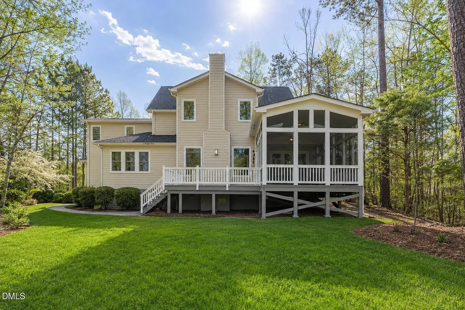 4 bed, 3.5 bath, $3,950 — Photo 2