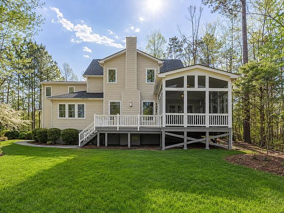 3rd image of 103 Withwyndle Ct