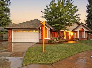 379 E Finch Ct, Fresno, CA 93730