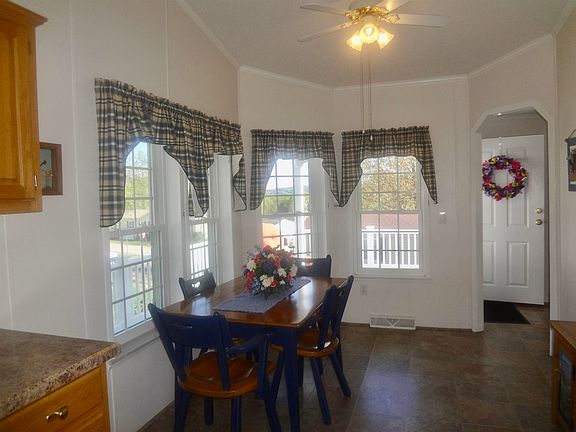 5th image of 302 Darby Drive