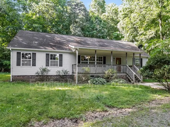 5334 Troy Smith Rd, Liberty, NC 27298