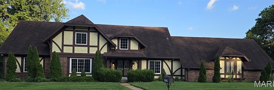 1st image of 15144 Chamisal Dr