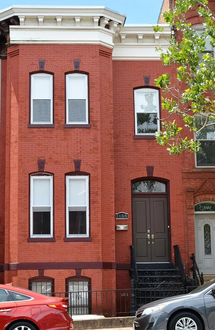 1138 6th St NW photo 1