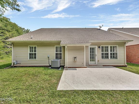 5th image of 7141 Winter Oaks Way #19