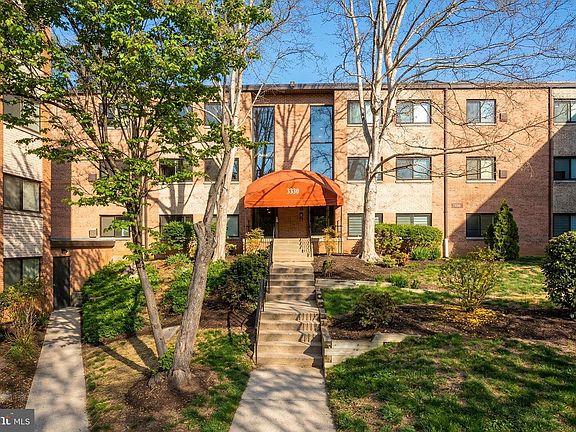 3rd image of 3330 S 28th St APT 403