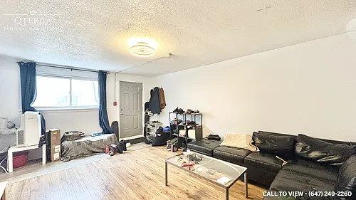 210 Armstrong St Photo 1