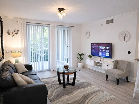 4th image of 17125 N Bay Rd APT 3105