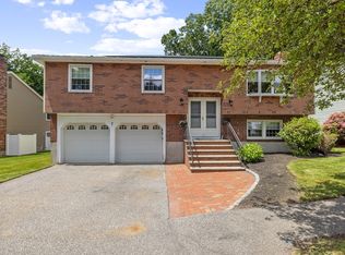 7 Jeremiah Cir, Medford, MA 02155