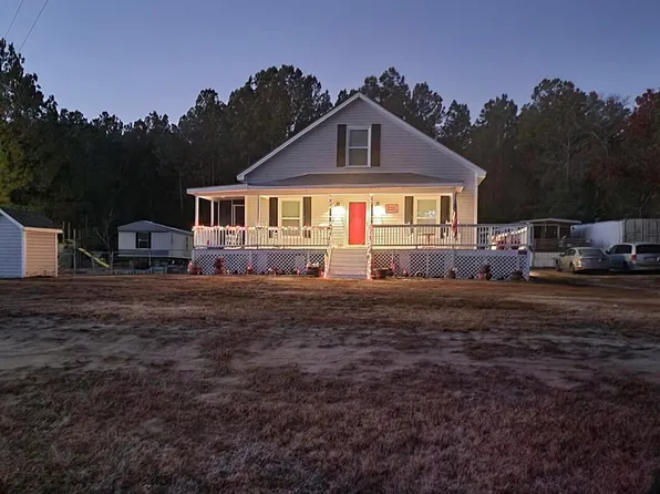 588 Lightwood Knot Road, Kelly, NC 28448