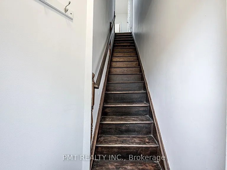 2045 Davenport Rd #UPPER — Photo 3
