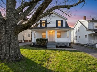 13620 S Parkway Dr, Garfield Heights, OH