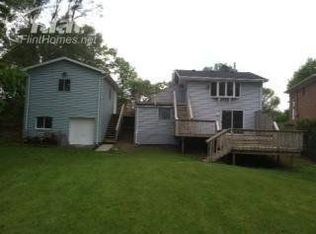 2210 Miles Rd, Lapeer, MI 48446