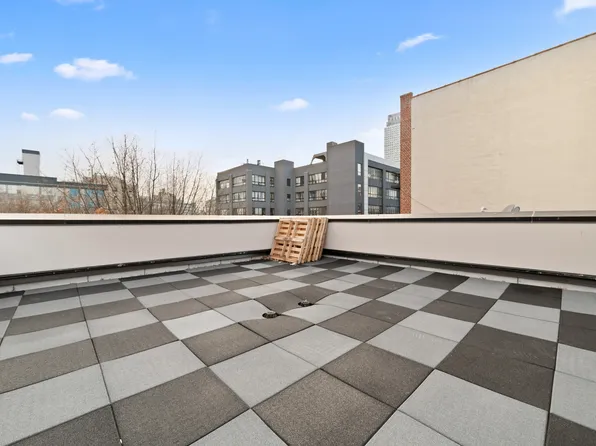 107 South Third Street image 12 of 15