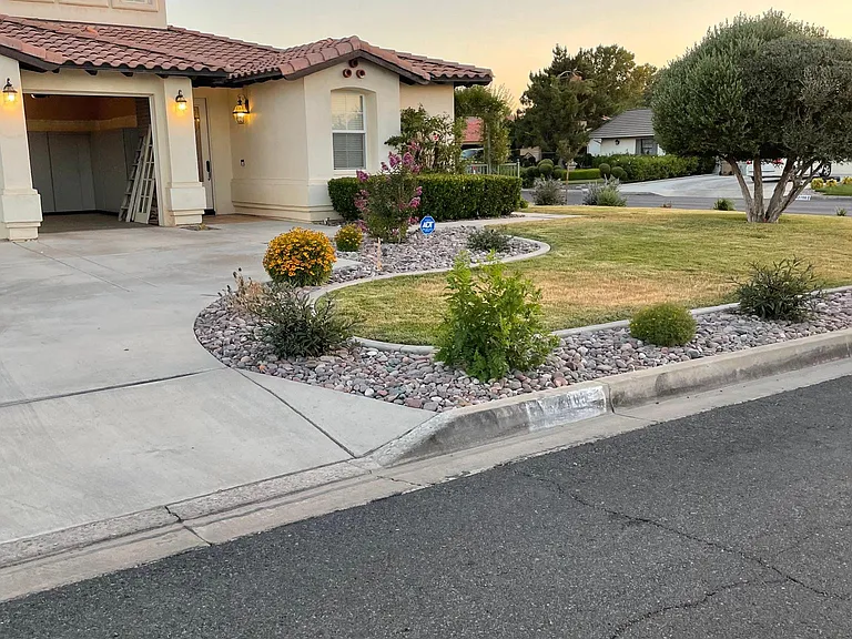 18465 Kalin Ranch Dr — Photo 3