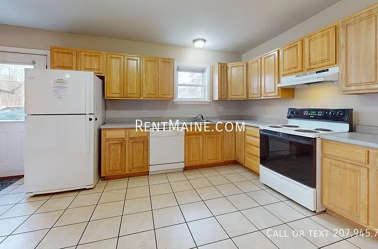 1833 Hammond St #4 — Photo 1