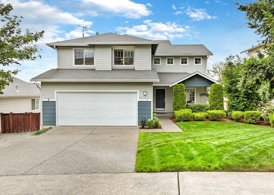1st image of 2105 27th St SE