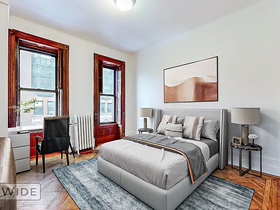 3rd image of 101 W 70th St APT 4S