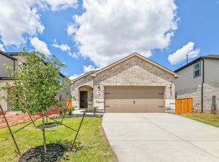 585 Tailwind Dr, Kyle, TX 78640