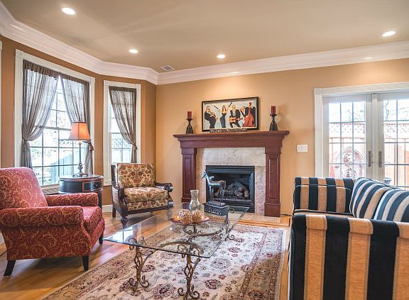 3rd image of 5218 Yorkton Way