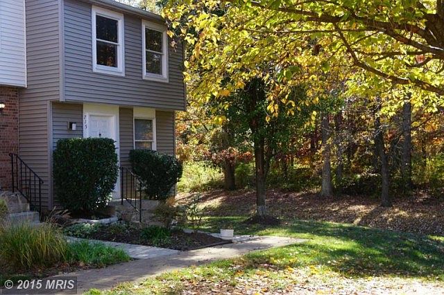 1st image of 715 Brethour Ct