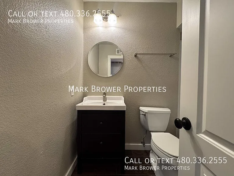 525 N May #20 — Photo 8