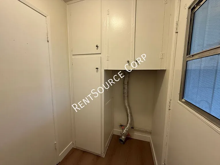 1149 W Avenue H11 — Photo 9