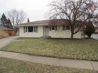 2930 Rutgers Pl, Rockford, IL 61109