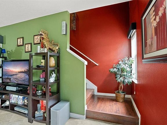 5th image of 728 Cresting Oak Cir #58