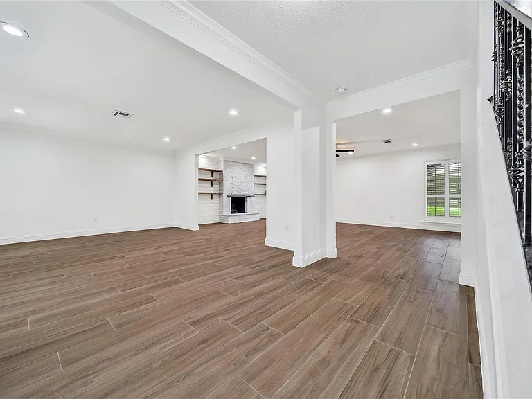 950 Del Norte St — Photo 14