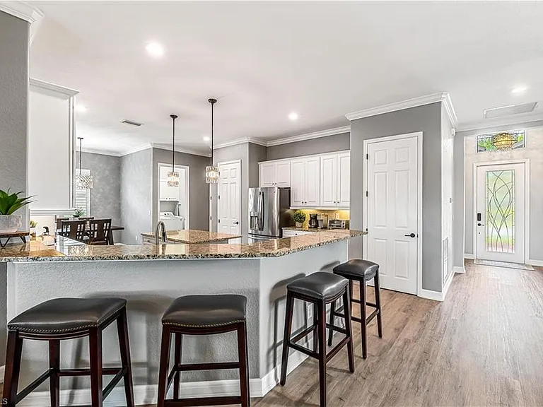 28525 Longford Ct — Photo 14