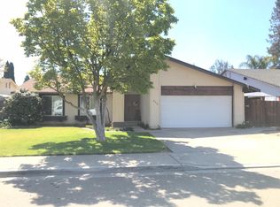 300 Miles Ct, Turlock, CA 95382