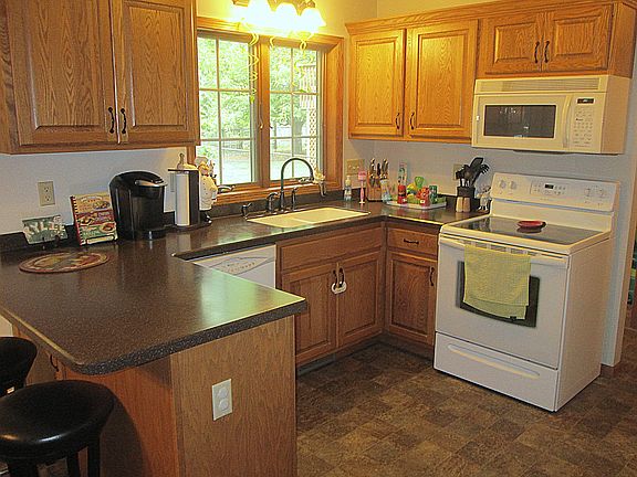 5th image of 5307 Carey Dr