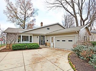 4599 Carsten Ln, North Olmsted, OH
