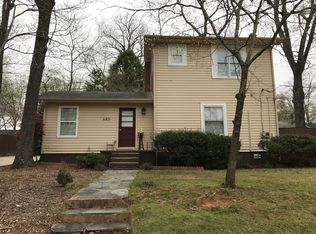 680 Circle Dr, Gainesville, GA 30501