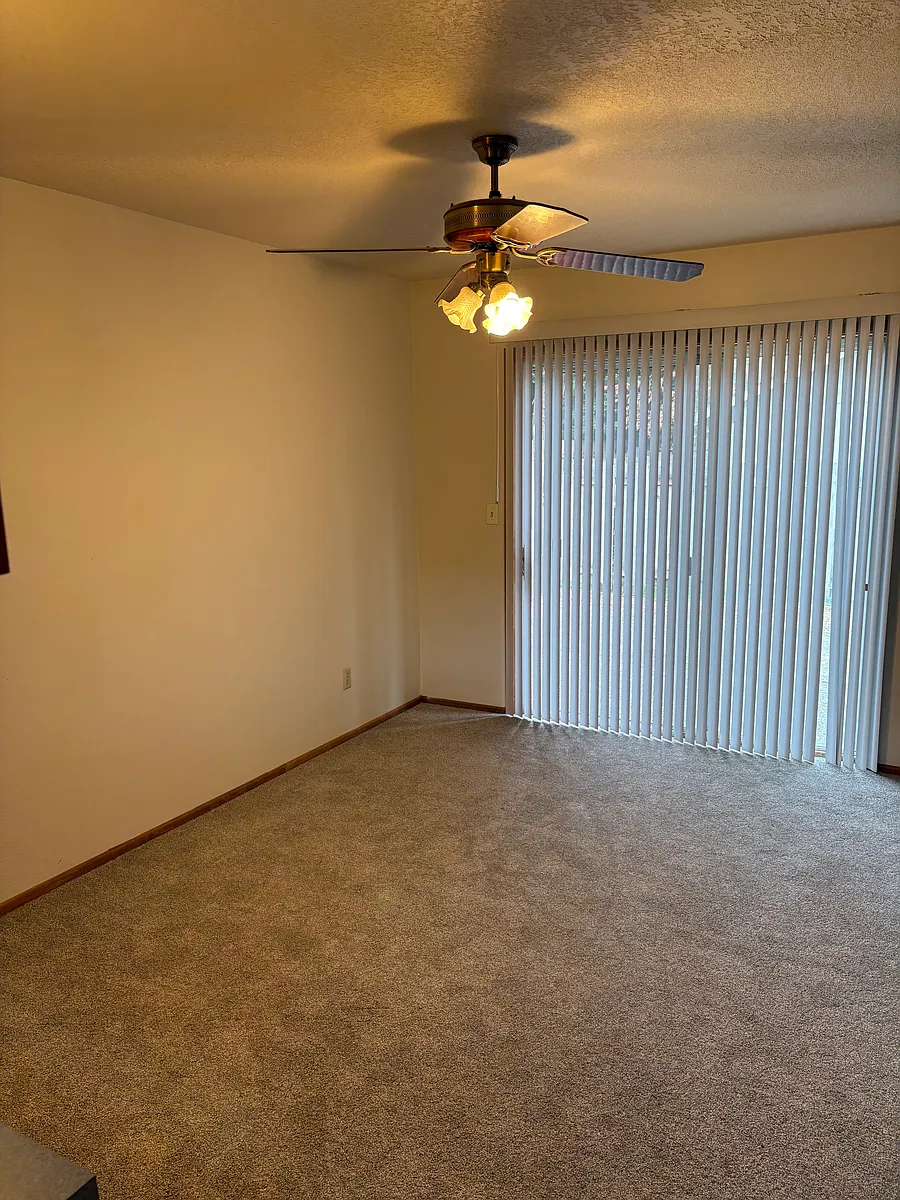 Building Photo - 14950 SE Webster Rd #14
