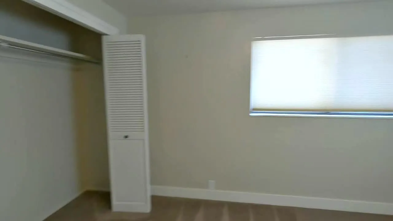 3 bed, 1315 sqft, $1,950 — Photo 4