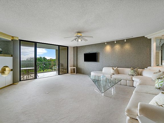 2nd image of 4600 S Ocean Blvd APT 603