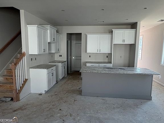 4th image of 2660 High View Ct