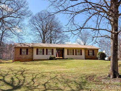 1017 3rd Ave NW, Conover, NC, 28613