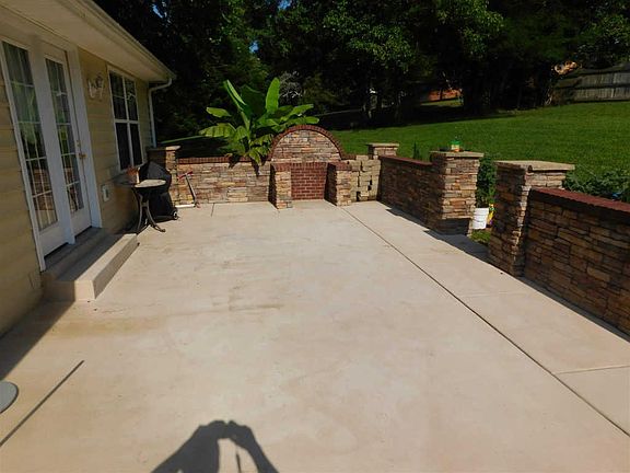 4th image of 527 Turner Reynolds Ct
