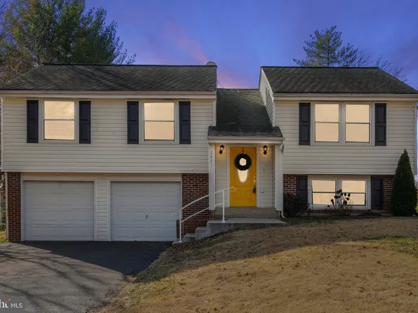 6471 Lancaster Dr, Warrenton, VA 20187